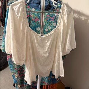 Old Navy Cream Women's Blouse